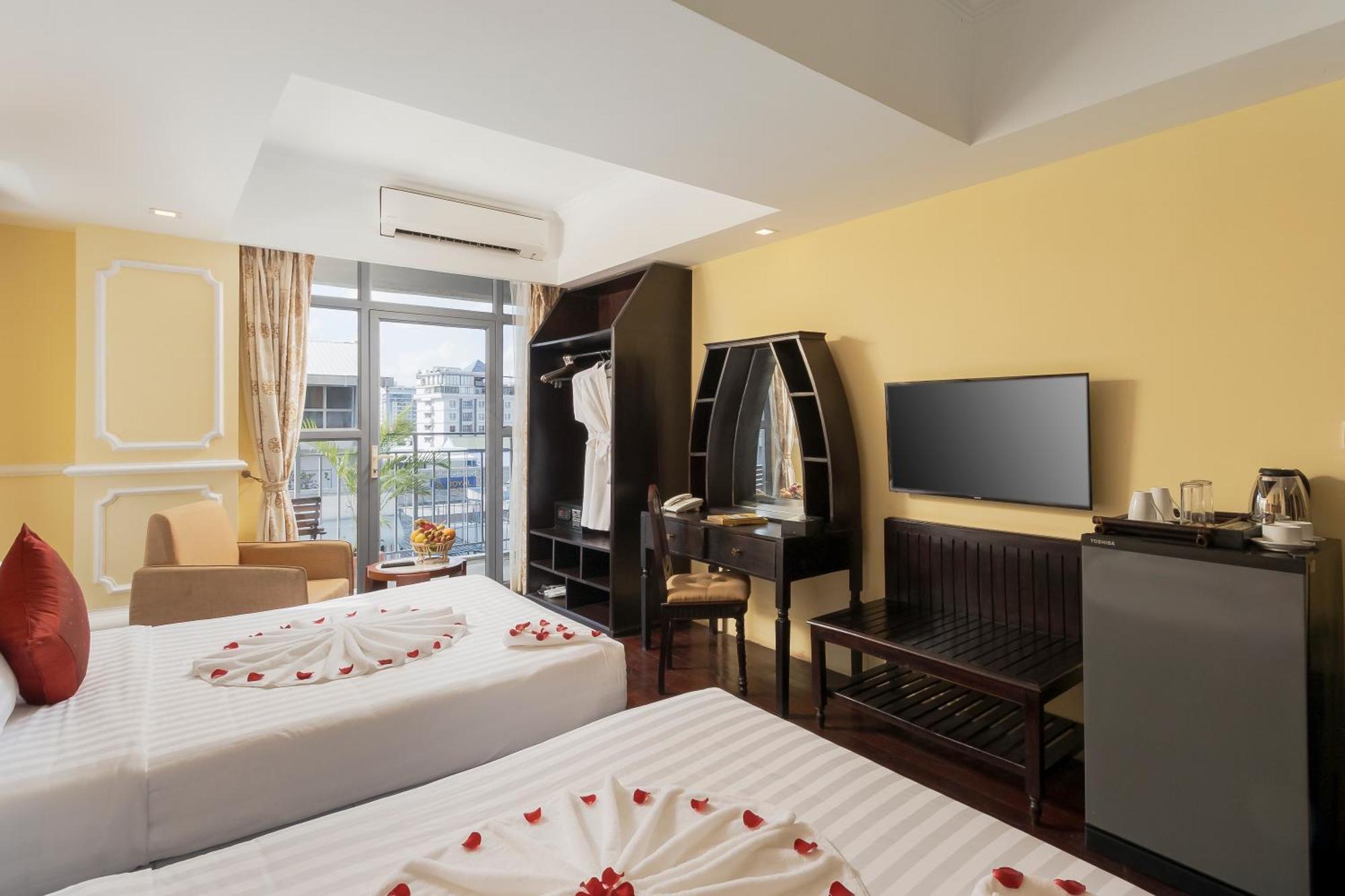 Arison Hotel Phnom-Penh Buitenkant foto