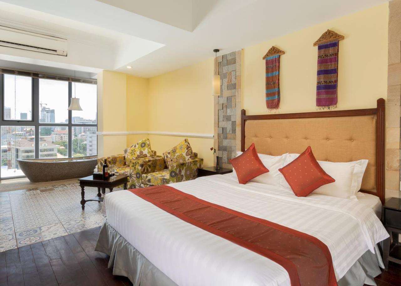 Arison Hotel Phnom-Penh Buitenkant foto